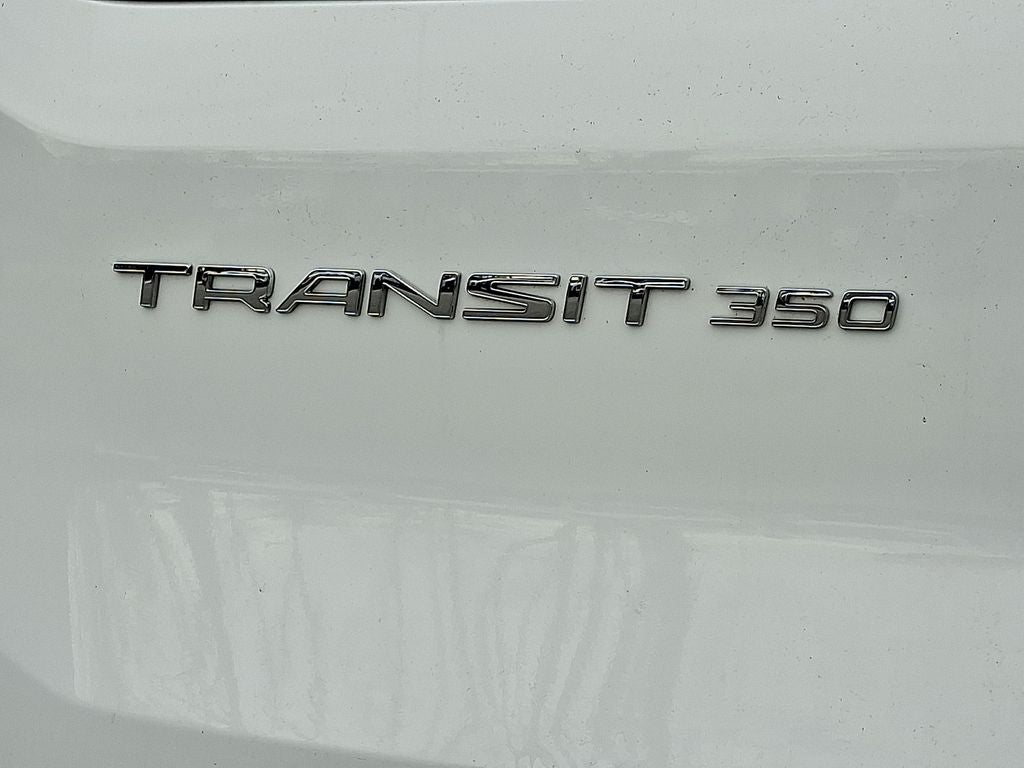 2023 Ford Transit Wagon XLT
