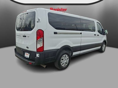 2023 Ford Transit Wagon XLT