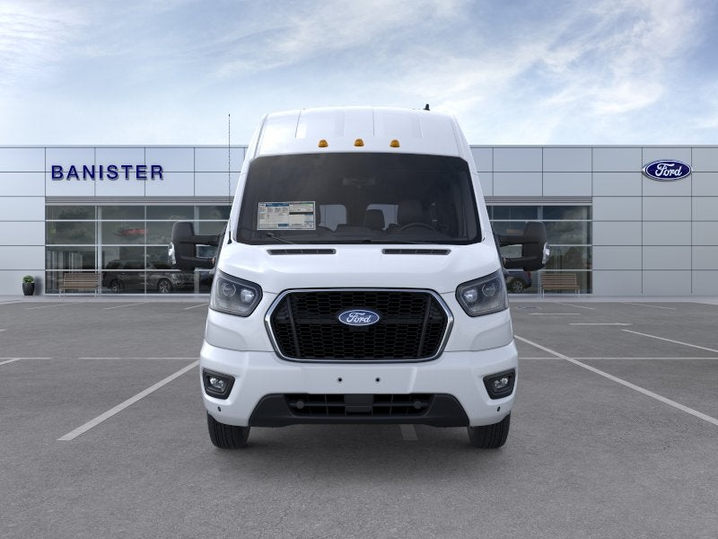 2026 Ford Transit Wagon XLT