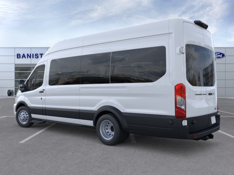 2026 Ford Transit Wagon XLT