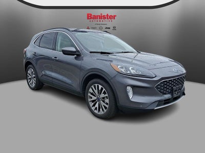 2022 Ford Escape Titanium