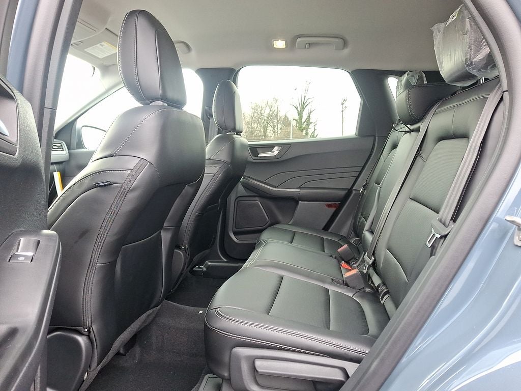 2026 Ford Escape Platinum