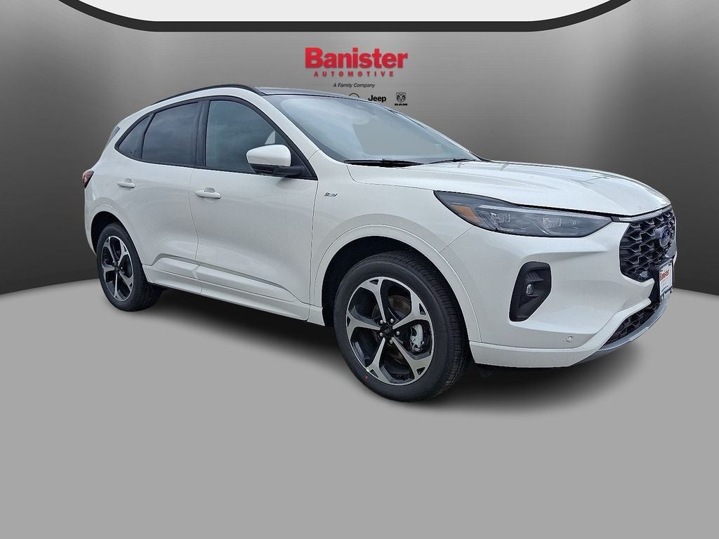 2025 Ford Escape ST-Line Elite