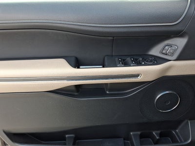 2023 Ford Expedition MAX XLT