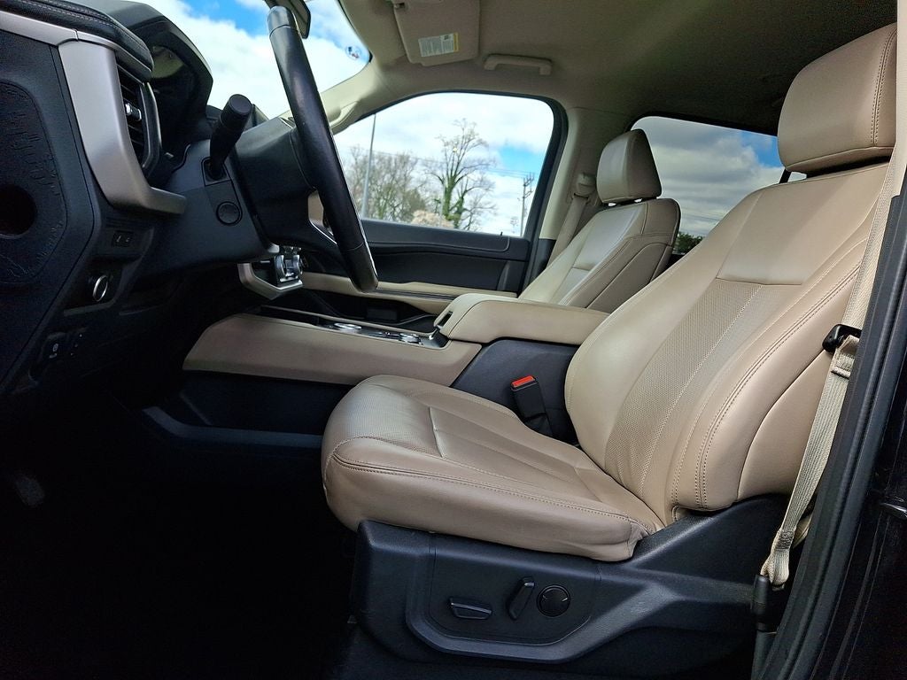 2023 Ford Expedition MAX XLT