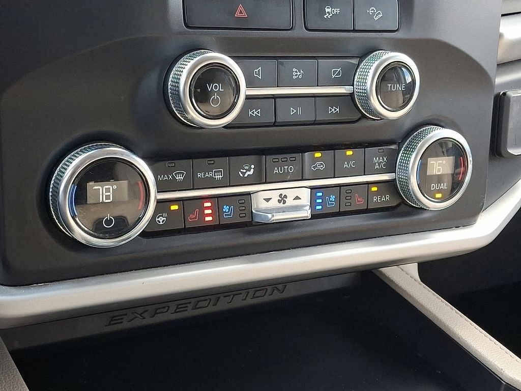 2023 Ford Expedition MAX XLT