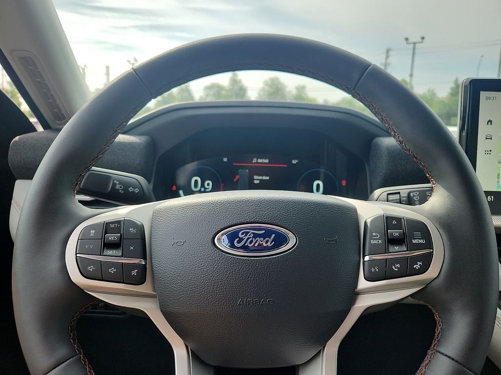 2026 Ford Explorer Active w/200A Pkg