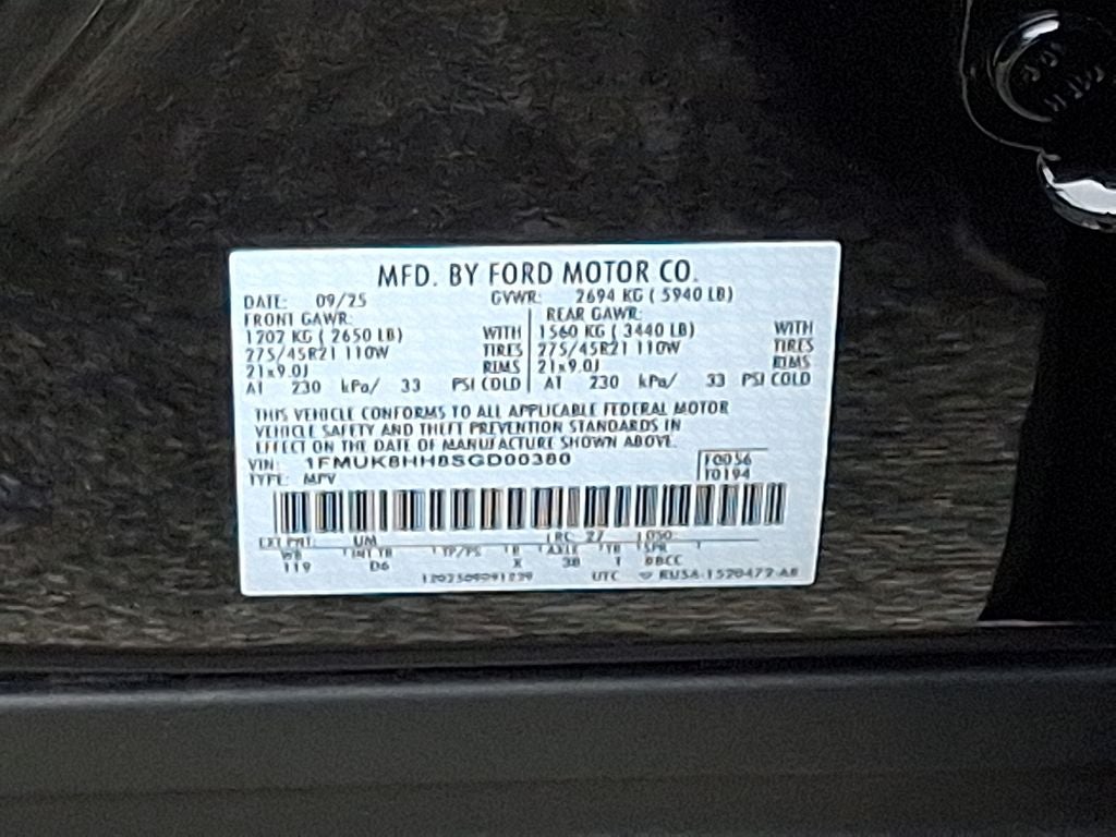 2025 Ford Explorer Platinum