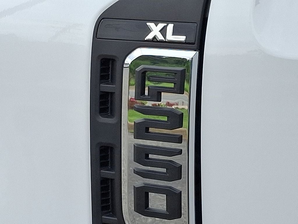 2025 Ford F-250 XL