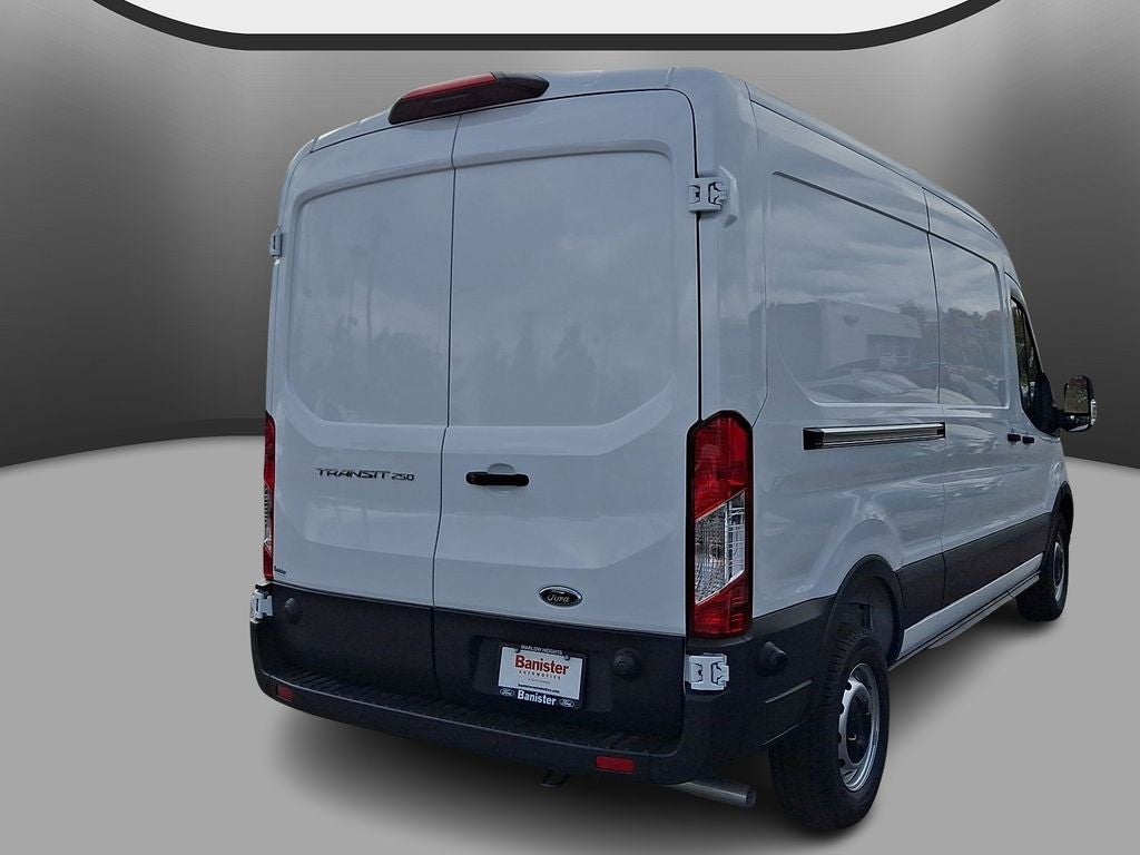 2025 Ford Transit Van Base