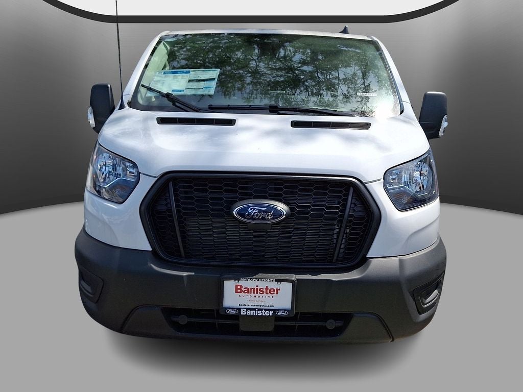 2025 Ford Transit Van Base