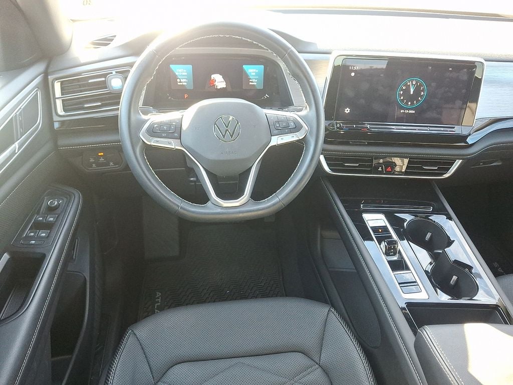 2024 Volkswagen Atlas Cross Sport 2.0T SE w/Technology