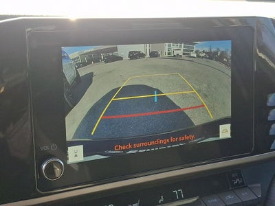 2025 Toyota Camry Hybrid SE