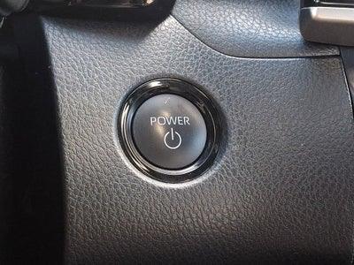 2025 Toyota Camry Hybrid SE