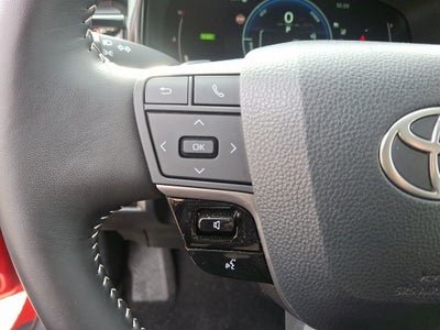 2025 Toyota Camry Hybrid SE