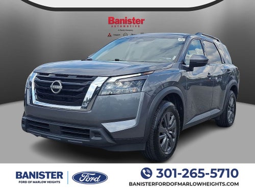 2024 Nissan Pathfinder SV