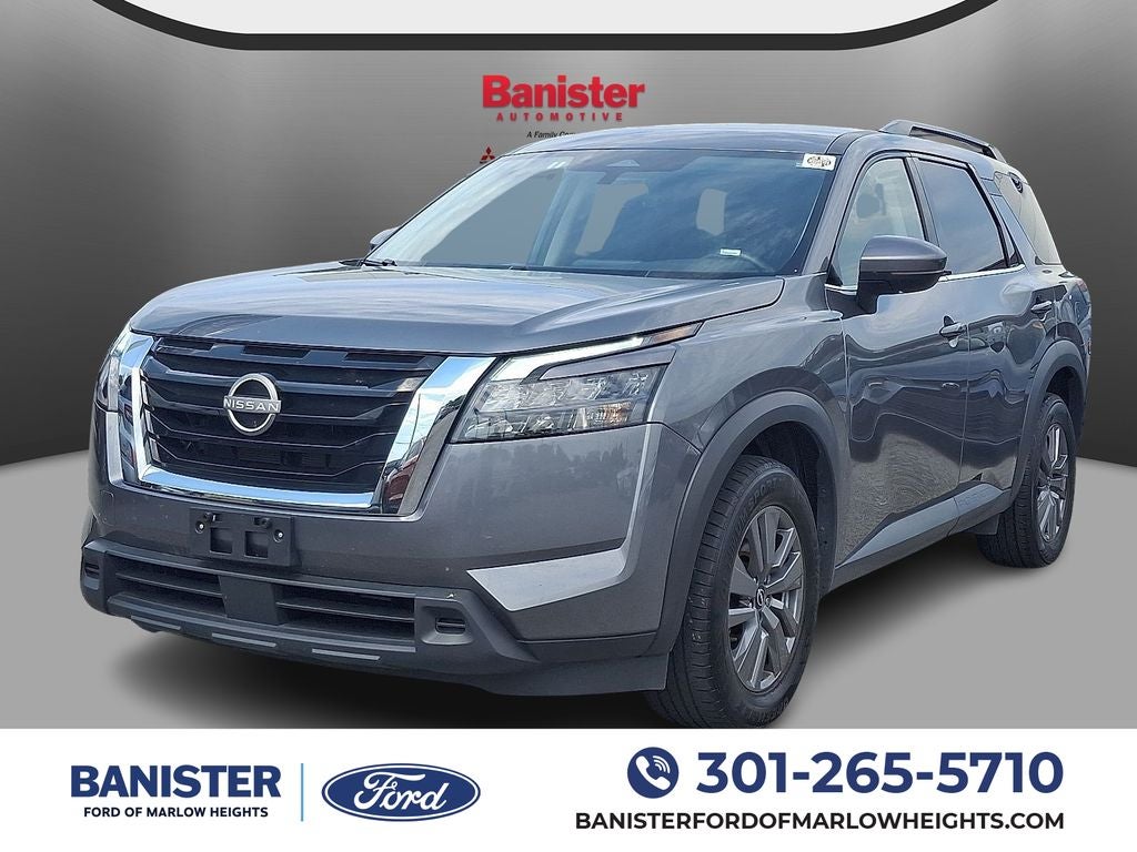2024 Nissan Pathfinder SV