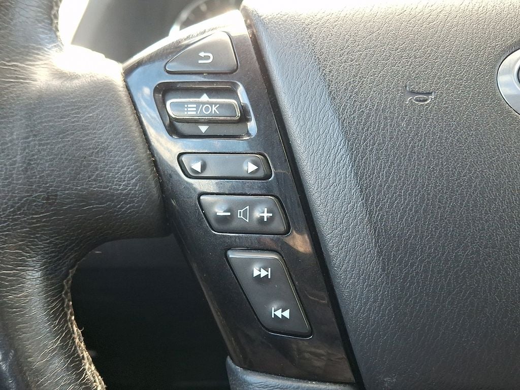 2024 INFINITI QX80 LUX