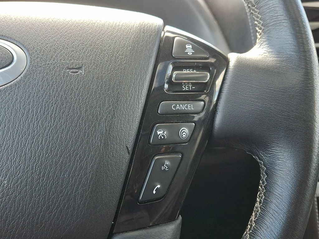 2024 INFINITI QX80 LUX