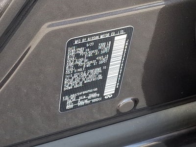 2024 INFINITI QX80 LUX