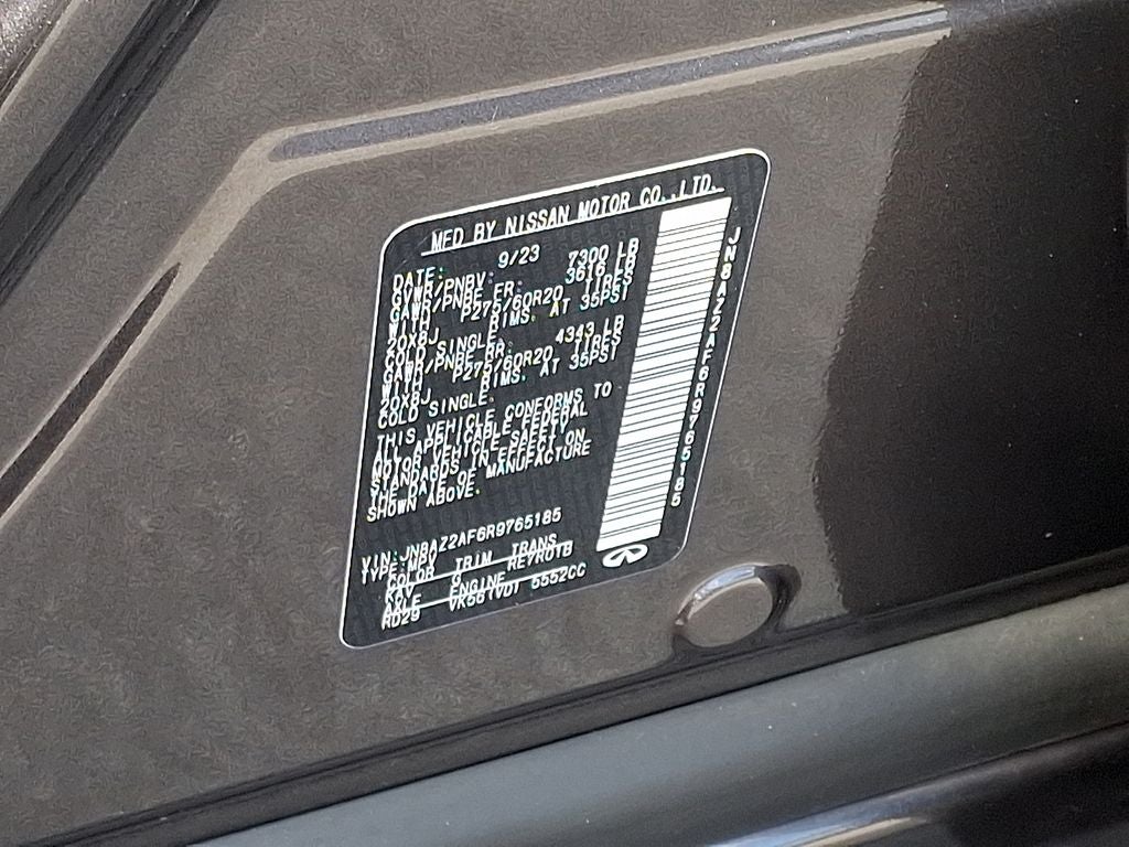 2024 INFINITI QX80 LUX