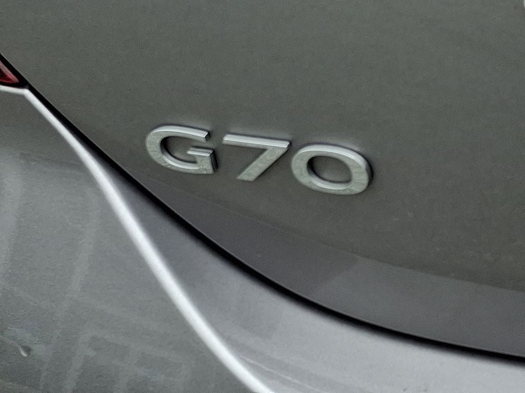 2025 Genesis G70 2.5T