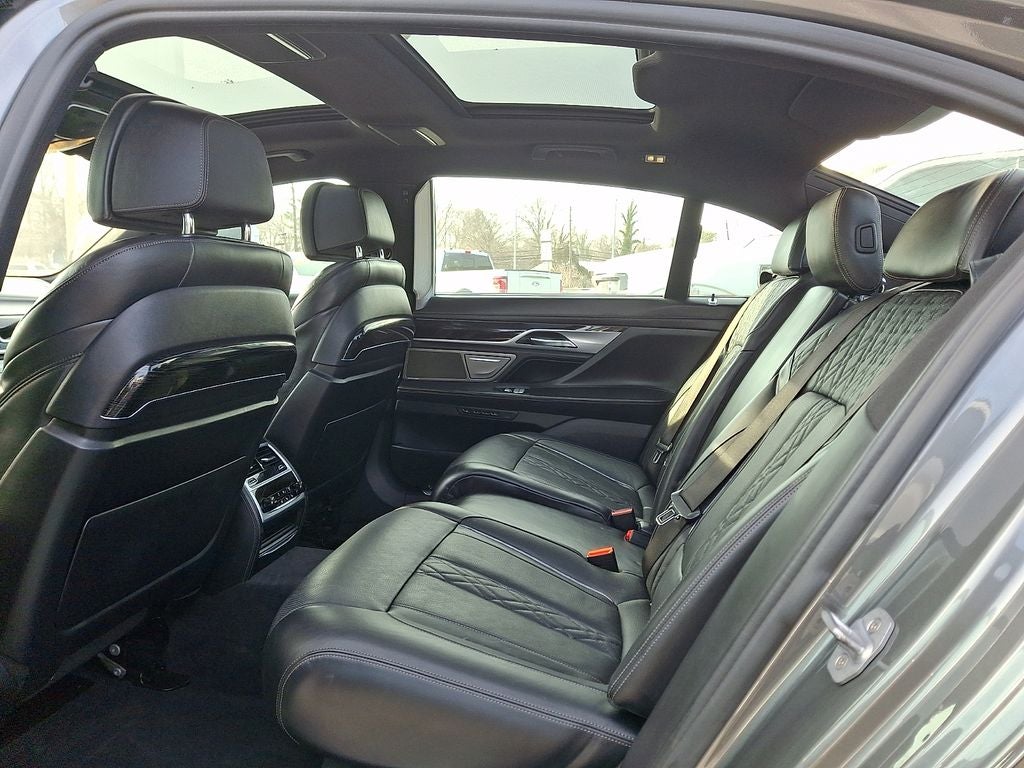 2019 BMW 7 series 750i