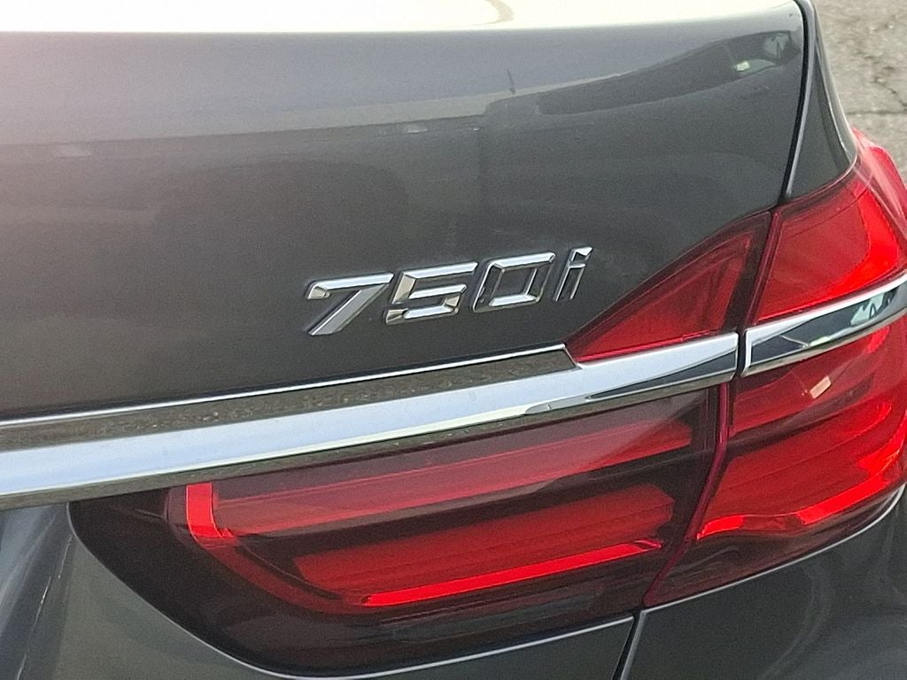 2019 BMW 7 series 750i
