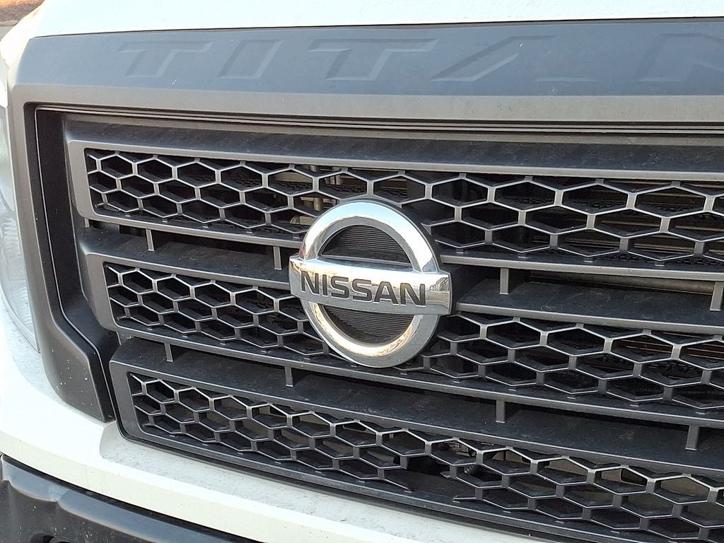 2022 Nissan Titan S