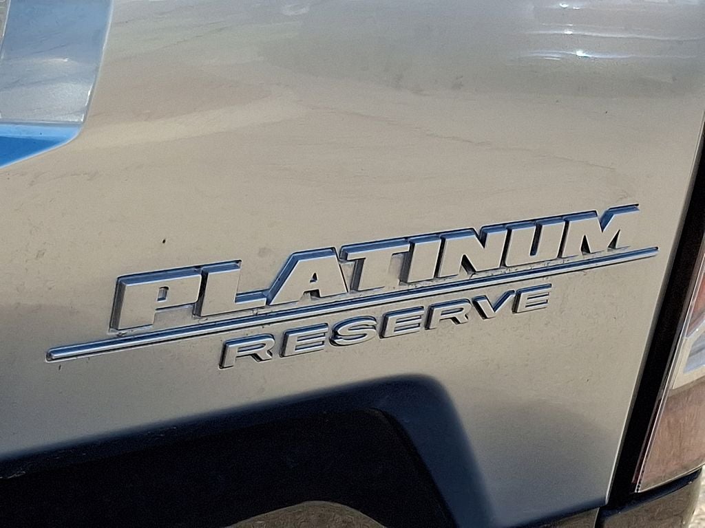 2021 Nissan Titan Platinum Reserve