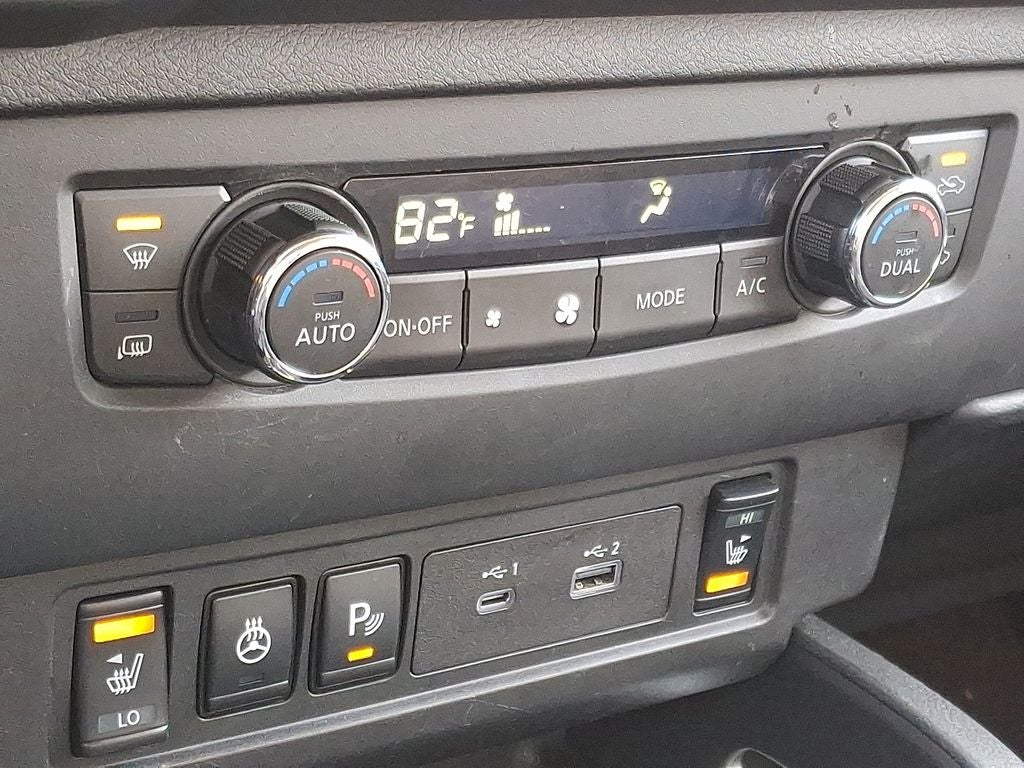 2025 Nissan Frontier SV