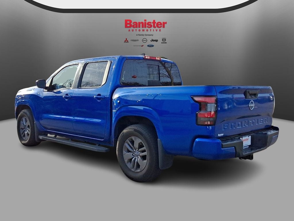 2025 Nissan Frontier SV