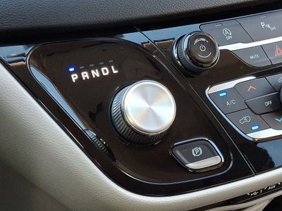 2021 Chrysler Voyager LX