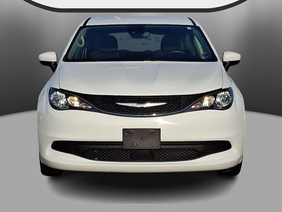 2021 Chrysler Voyager LX