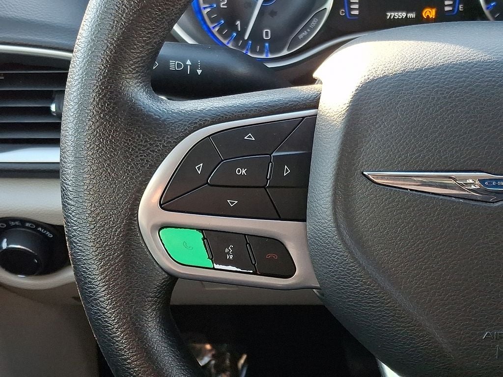 2021 Chrysler Voyager LX