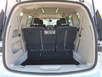 2021 Chrysler Voyager LX