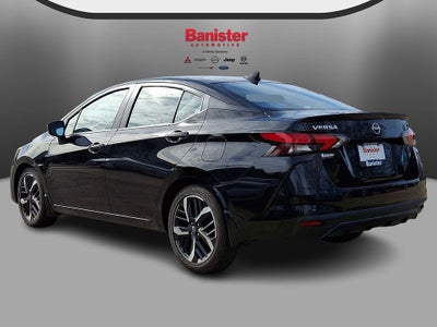 2025 Nissan Versa SR