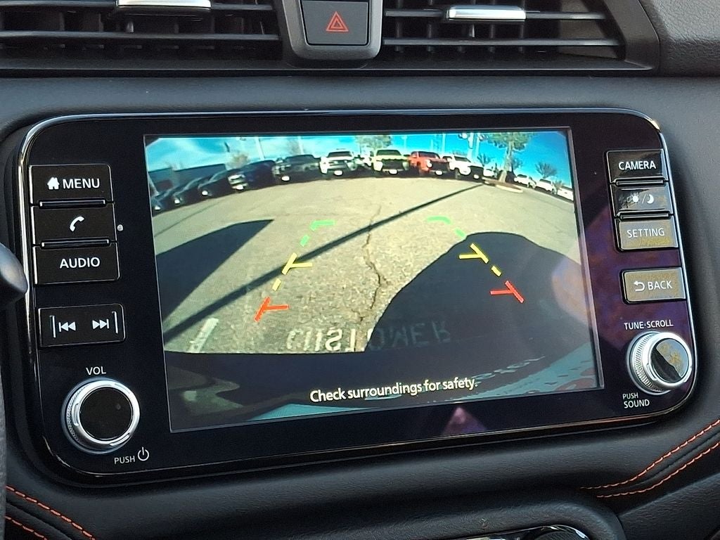 2025 Nissan Versa SR