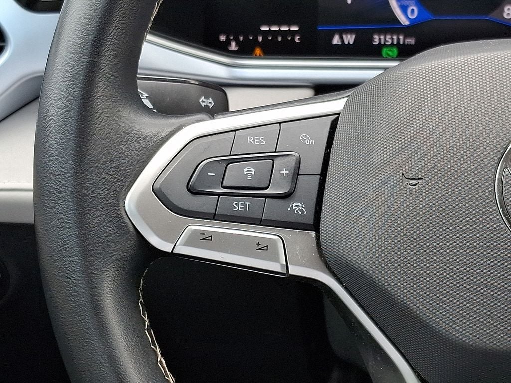 2025 Volkswagen Taos SE