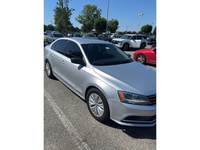 2015 Volkswagen Jetta 2.0L S