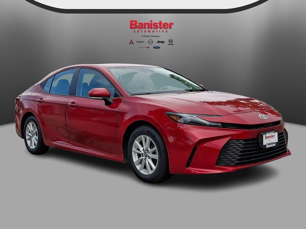 2025 Toyota Camry Hybrid LE