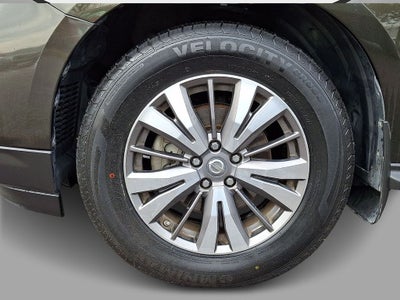 2017 Nissan Pathfinder SL