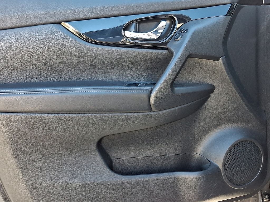 2018 Nissan Rogue Sport SV