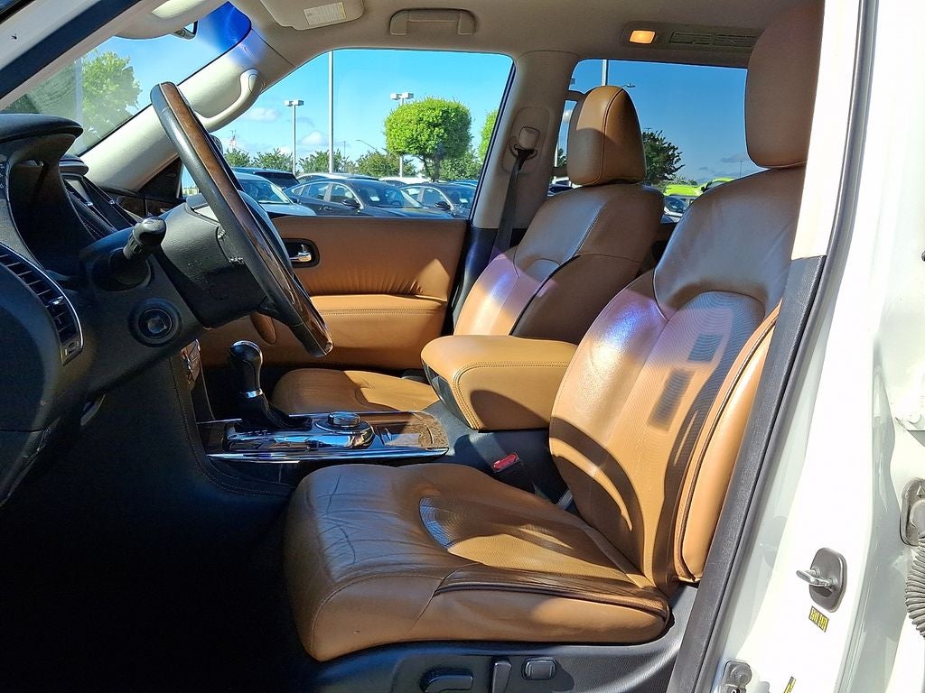 2016 INFINITI QX80 Base