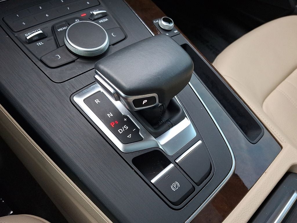 2020 Audi Q5 Premium