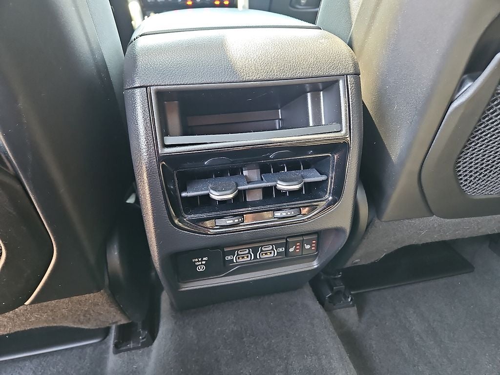 2022 Jeep Grand Cherokee Limited 4x4