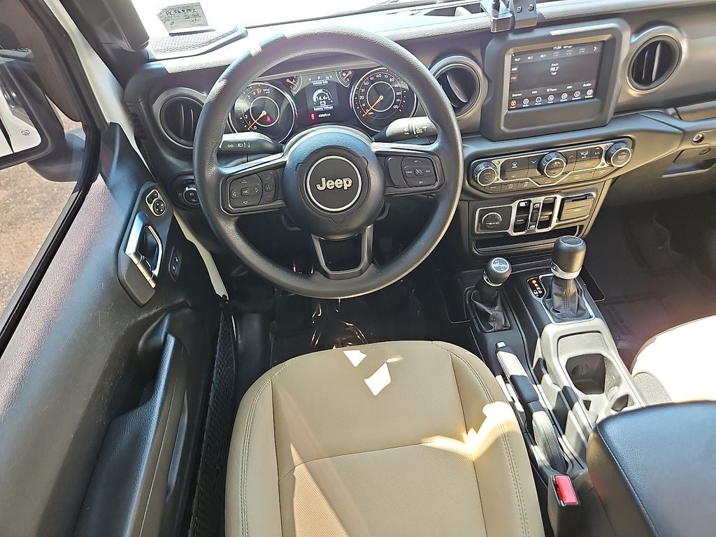 2023 Jeep Gladiator Sport