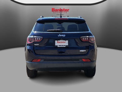 2018 Jeep Compass Latitude FWD