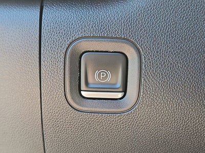 2023 Chevrolet Silverado 1500 4WD Crew Cab Short Bed Custom