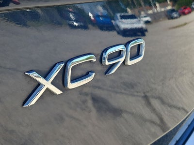 2021 Volvo XC90 T6 Momentum 7 Passenger